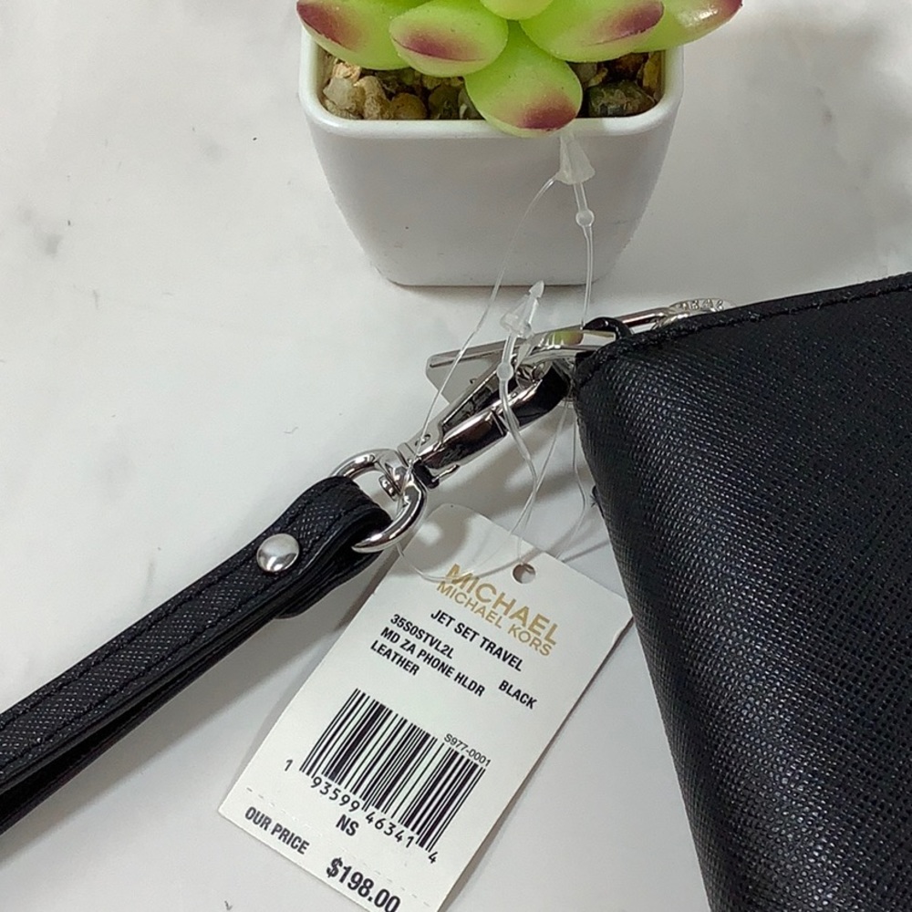 NWT Michael Kors Phones Holder Wallet Wristlet - Picture 6 of 6